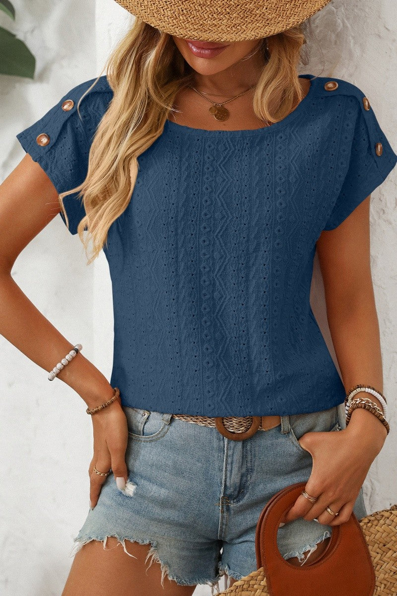 Button detail hollowed out short sleeve top